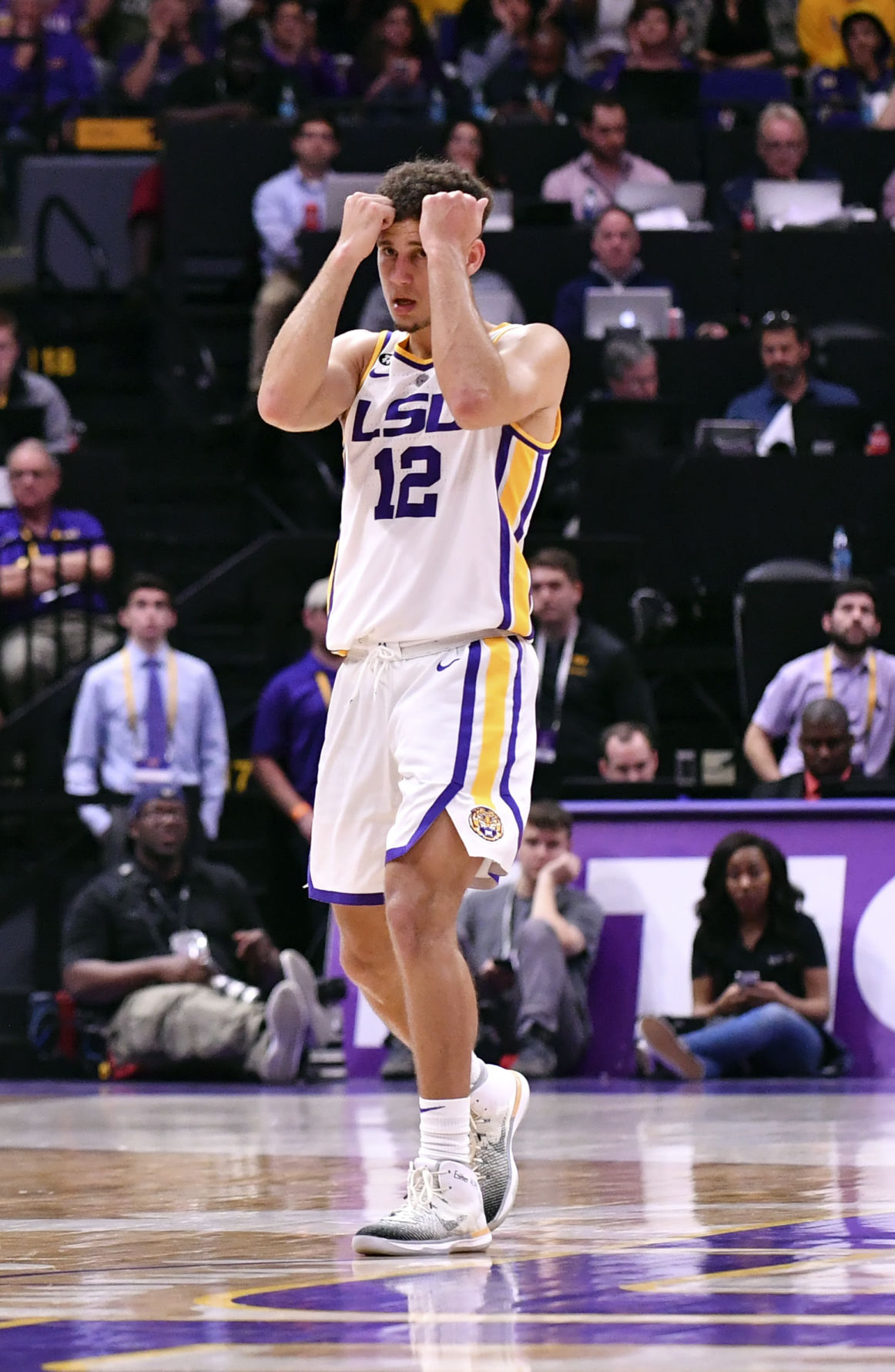 lsuvanderbiltbasketball.031019 HS 1652.JPG